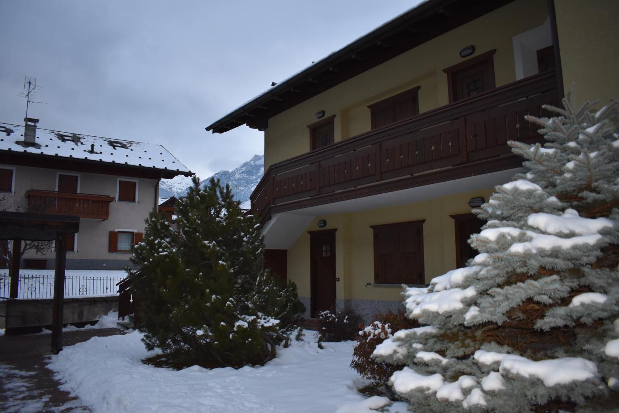 Appartamento In Residence Santa Lucia Bormio Buitenkant foto