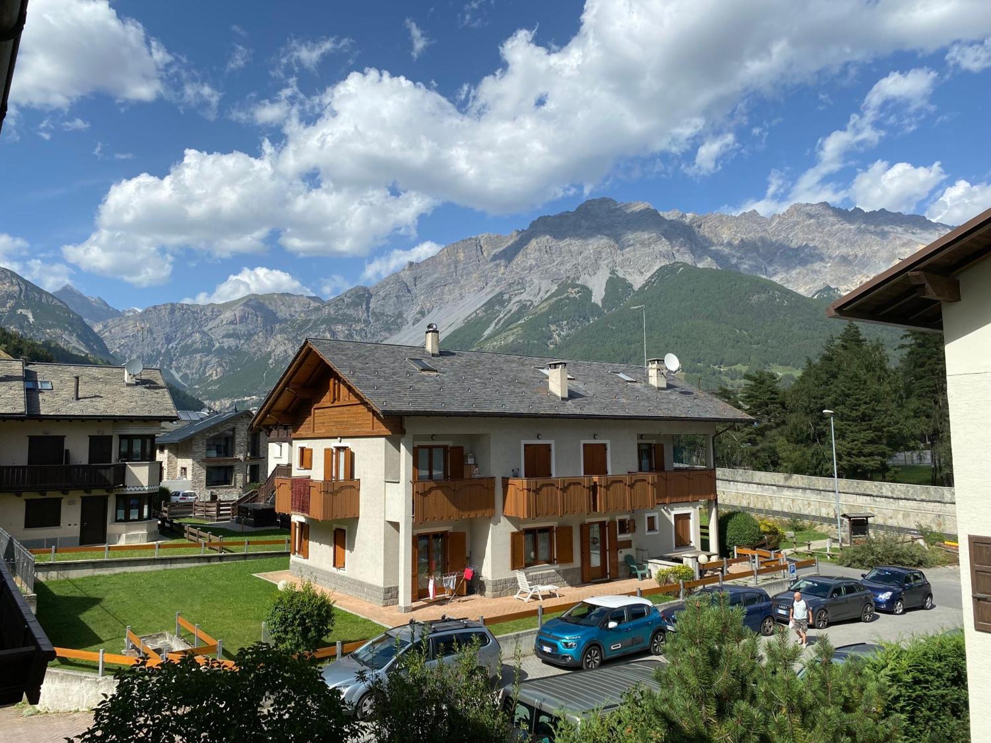 Appartamento In Residence Santa Lucia Bormio Buitenkant foto