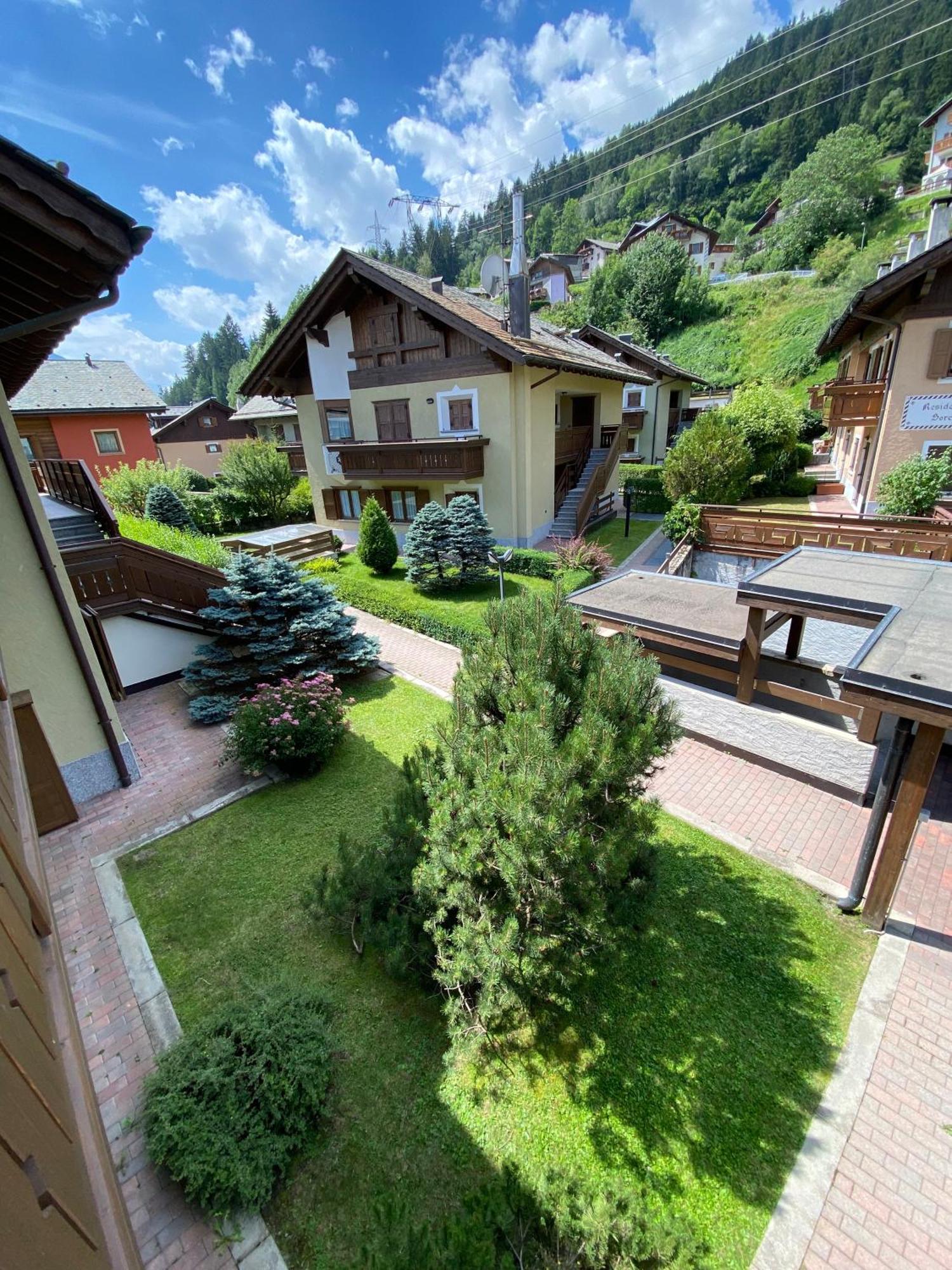 Appartamento In Residence Santa Lucia Bormio Buitenkant foto